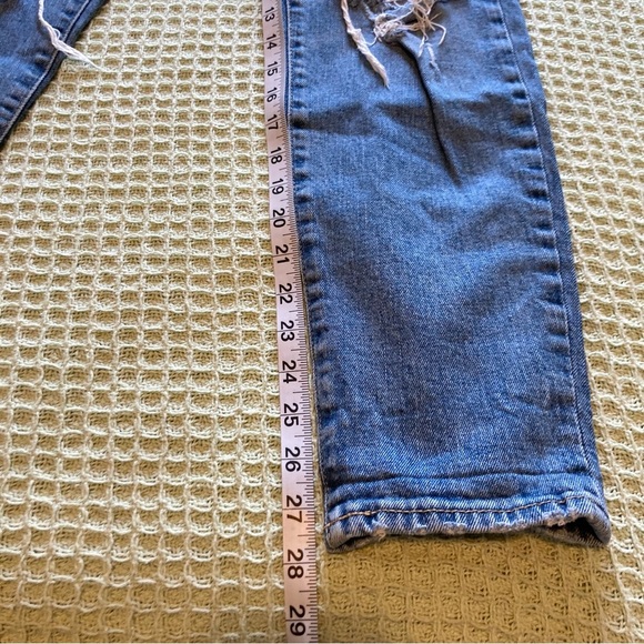 Old Navy Women's High-Waisted OG Straight Ripped Jeans Size 2 - Picture 13 of 15
